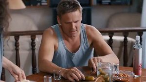 Счастливая серая мышь 2017