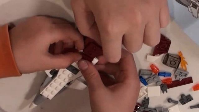 LEGO Creator: Futuristic Flyer Set #31086 assembly by a 5-year-old QA specialist at SK BrickRescue смотреть онлайн