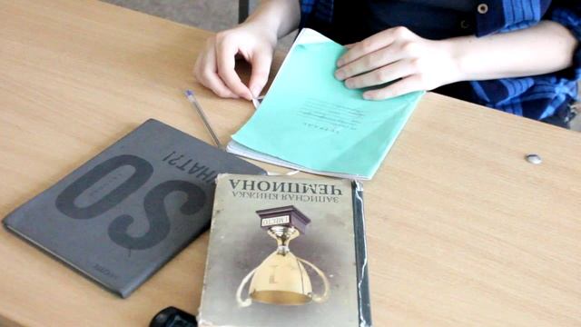 В ожидании каникул смотреть онлайн