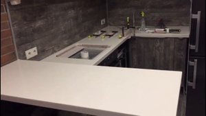 Установка г-образной столешницы и барной стойки из искусственного камня
