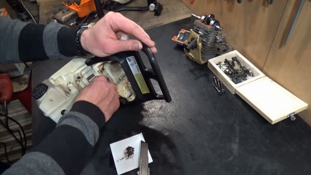 Штиль 021 Бензопила Stihl West Germany |  Частина 2 | Нові запчастини, збирання і проблема....