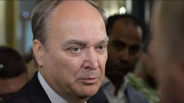 Запад развязал гибридную войну на территории России, заявил Антонов смотреть онлайн