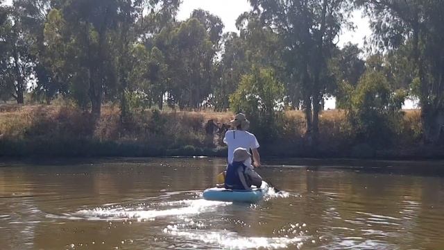 Река Яркон, доска и весло смотреть онлайн