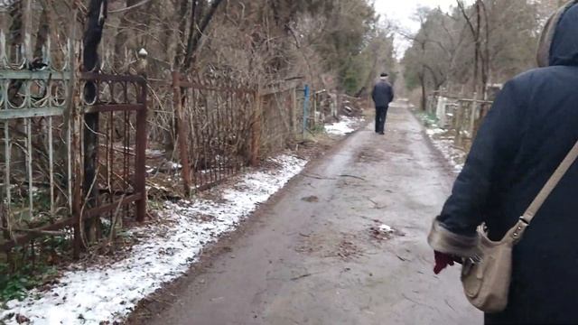 60 гектаров забвения. Центральное кладбище города Грозный
