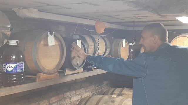 ГОСПОДА. бочка ДЖЕК ДЭНИЕЛ для РОМА. С УВАЖЕНИЕМ. смотреть онлайн