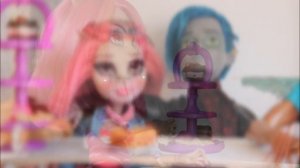 Стоп-Моушен Монстер Хай " СЮРПРИЗ С ЗАПАШКОМ" (Stop-Motion Monster High)