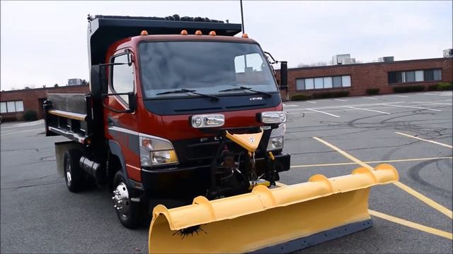 2012 Mitsubishi Fuso Cab Over Dump Truck Diesel with Plow смотреть онлайн