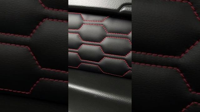 ЕВРО-ОБШИВКИ2114-2115 С ВСТАВКАМИ «СОТЫ»РУЧКИ ВНУТРЕННИЕ ОБШИВОКДВЕРЕЙ В КОЖЕ 2114-2115 смотреть онлайн