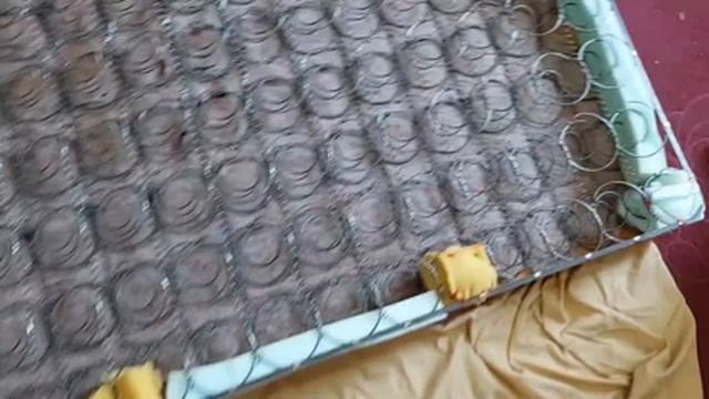 Перетяжка старого дивана - тахты. смотреть онлайн