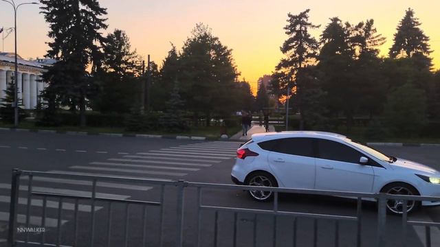The center of the Avtozavod district// Evening walk in summer//Nizhny Novgorod Russia// 4K HDR смотреть онлайн