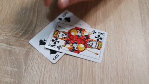 Как играть в пьяницу. Карты