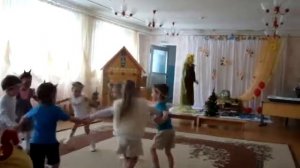 Танец "Козлят".