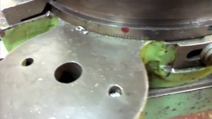 Уроки фрезерования, работа с поворотным столом