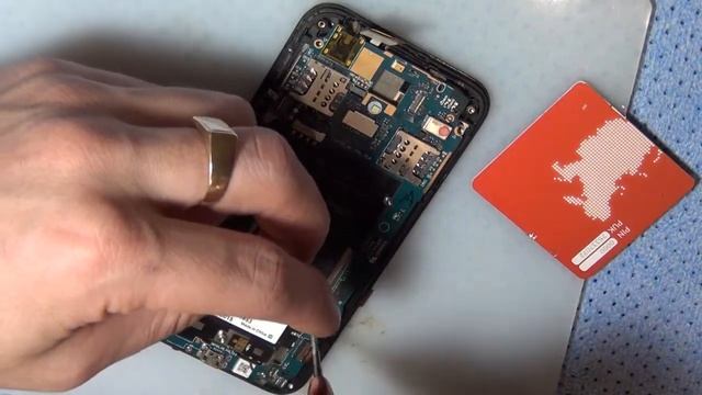 Замена экрана (дисплея) и тачскрина Asus ZenFone Go (ZC451TG) разборка и сборка. Replacing the LCD смотреть онлайн