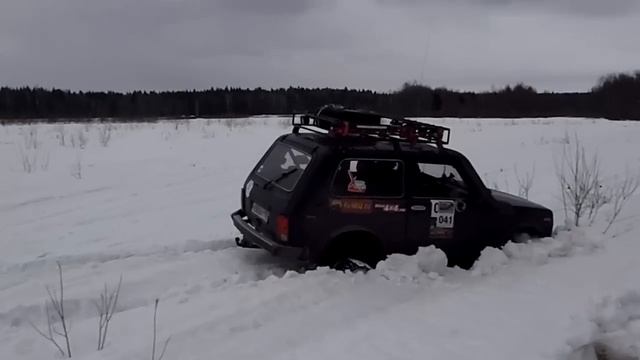 Нива на гусеницах Mattracks (2) смотреть онлайн