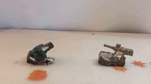 Гладиаторские бои  Крушитель против Вафли. Мультики про Танки из пластилина