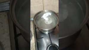 Яйца пашет и чебуреки в три часа ночи