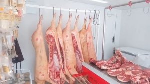 Наш мясной магазин.