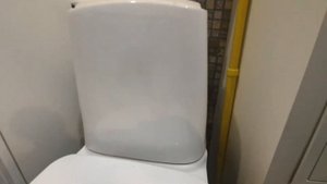 Смывной бачок плохо смывеат?