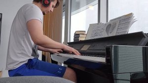 Holding out for a Hero - Bonnie Tyler (Piano Cover)