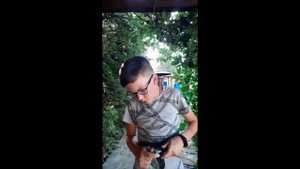 Показываю как сделать рогатку своими руками