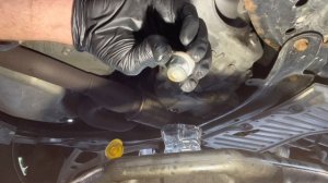 Honda Ridgeline Transfer Case Fluid - How to change hypoid gear oil - Honda Pilot, Honda Passport