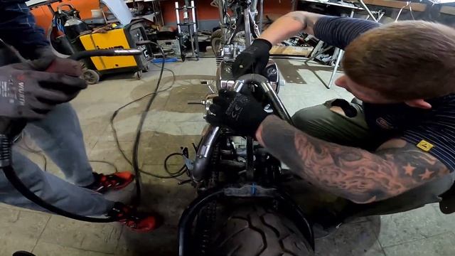 Honda Shadow 600 , из бобер в чоппер. Тюнинг смотреть онлайн