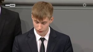 Школьник из Нового Уренгоя кается в Бундестаге за невинноубиенных бойцов Вермахта