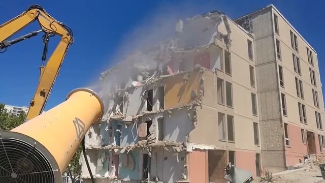 Водяная пушка HENNLICH GUN 30 применение при сносе зданий и сооружений смотреть онлайн