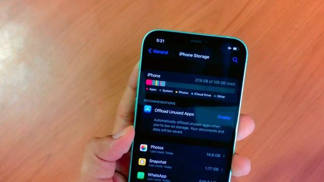 iPhone 12 Green is Just Amazing! смотреть онлайн