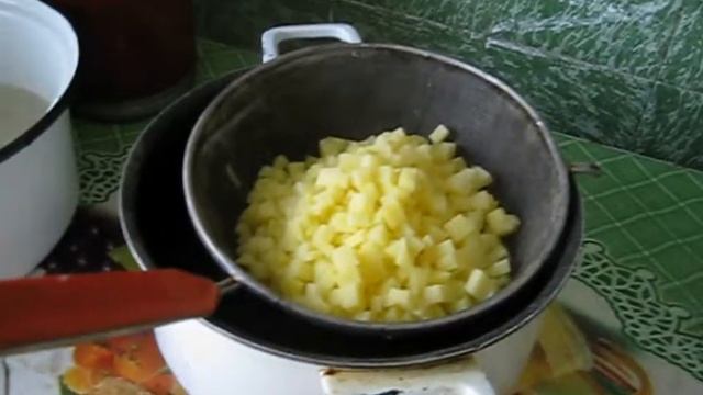 Новый проект Вареники с нетемнеющей и немокнущей сырой картошкой смотреть онлайн