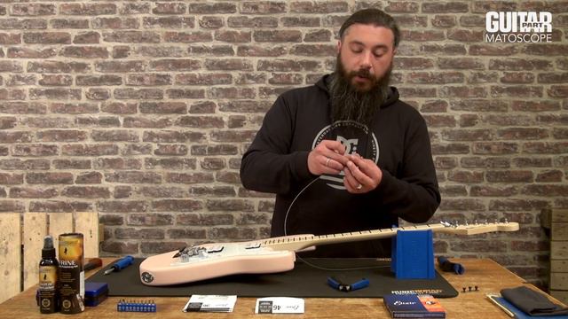 MATOSCOPE - Changer les cordes de sa guitare avec Floyd Rose смотреть онлайн