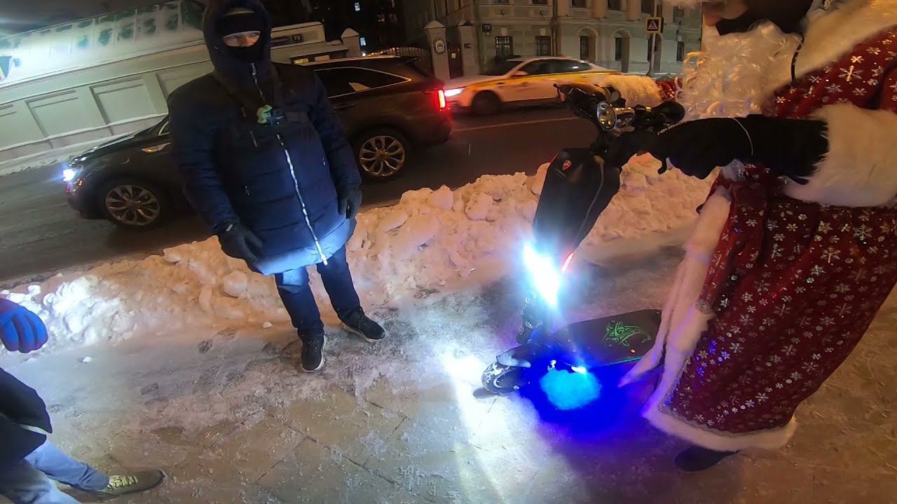 Новогодняя покатушка - поздравление Luxwheel! С нами Дед Мороз! смотреть онлайн