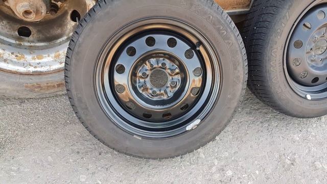 Как убрать белый налет с черных штампованных дисков смотреть онлайн