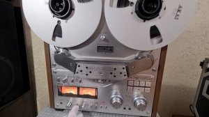 Катушечный магнитофон Akai 635 D
