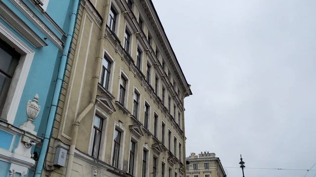 Прогулка по Золотому Треугольнику Невского Проспекта Санкт-Петербурга.