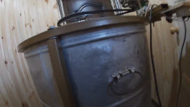 Переделал медогонку.? Привод от стиральной машины и новый каркас. Обзор медогонки 4х рамочной. смотреть онлайн