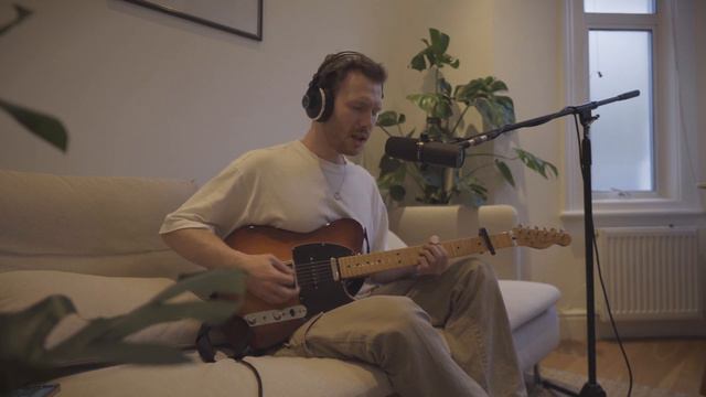 spit of you - sam fender (sam bayford cover) смотреть онлайн