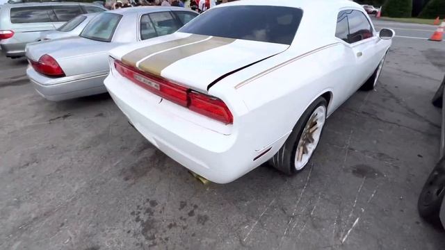 ? PAID TOO MUCH FOR THE V6 DODGE CHALLENGER AT THE PUBLIC AUCTION! *IT WASN'T THE R/T V8!* смотреть онлайн