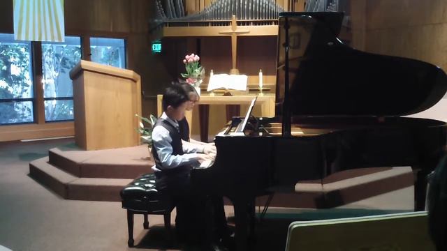 Eine Kleine Nachtmusik (4th movement) by Mozart piano duet смотреть онлайн