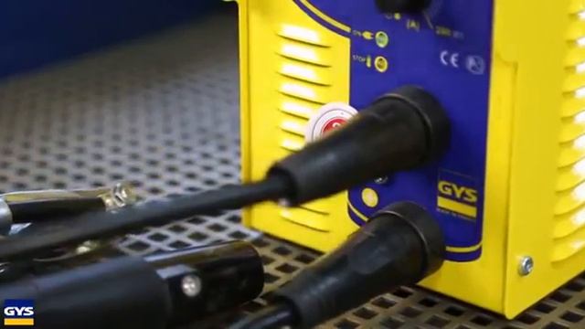 Svářečka na obalenou elektrodu GYS GYSMI 200P смотреть онлайн
