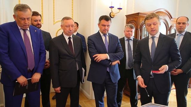 Макет Восточного скоростного диаметра представили Александру Беглову смотреть онлайн