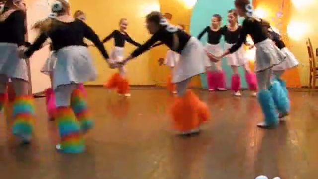 Зимние забавы - смотреть видео онлайн от «Танцы в стиле классического джаза» в хорошем качестве, опубликованное 25 декабря 2023 года в 20:53.