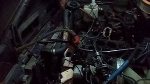 Нива, Погнуло клапана на ниве, поподос на бабос.