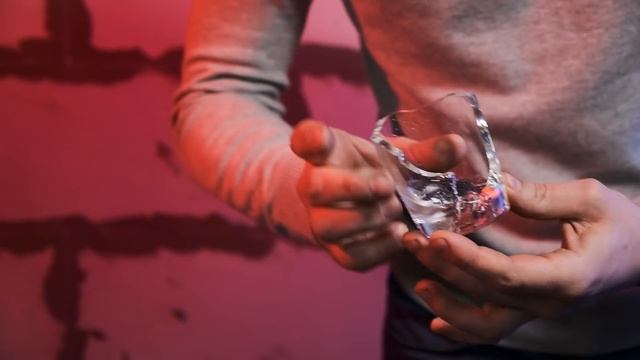 Мощная DIY лазерная пушка своими руками! [бластер] Эксперименты с лазером 100 Вт.