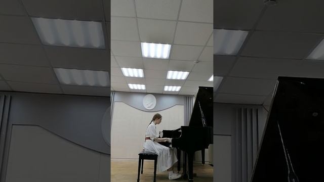 Белькова Анна 1.Казелла Сицилиана 2.Э.Григ Вальс Соч. 12№2 смотреть онлайн