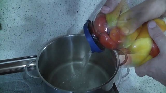 Вкусные дольки томатов БЕЗ СТЕРИЛИЗАЦИИ на зиму смотреть онлайн