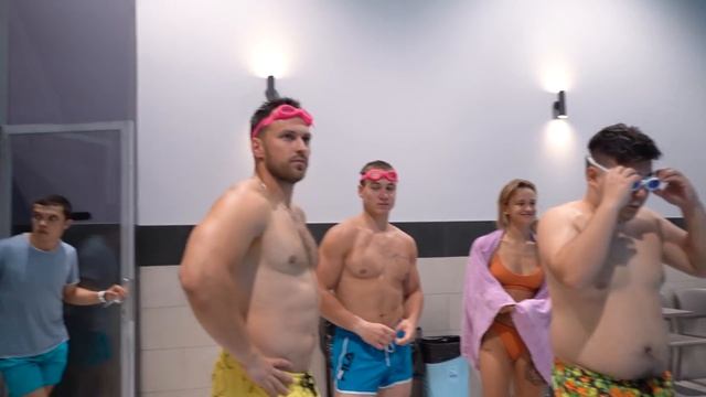 КТО ДОЛЬШЕ ПРОДЕРЖИТСЯ? 24 ЧАСА ПОД ВОДОЙ ЧЕЛЛЕНДЖ смотреть онлайн