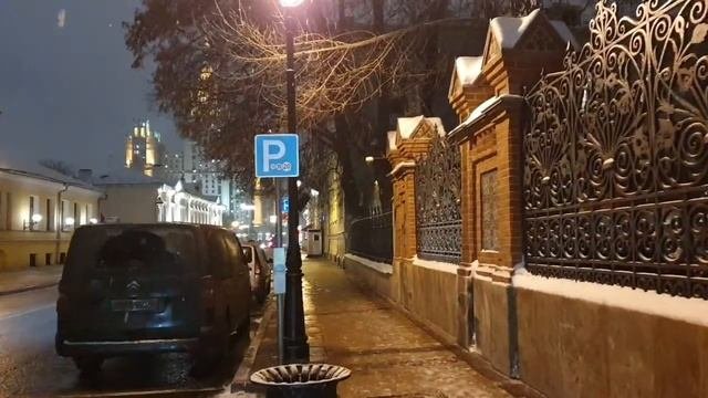 Прогулка по Москве: тайны посольств