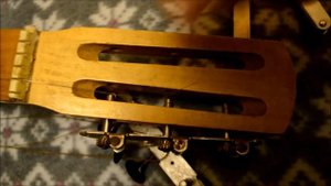 Ремонт гитары своими руками. Замена колок. ( Устройство регулировки натяжения струны).